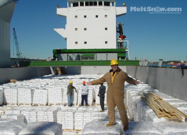 Ship unloading 50lb bagged calcium chloride flake